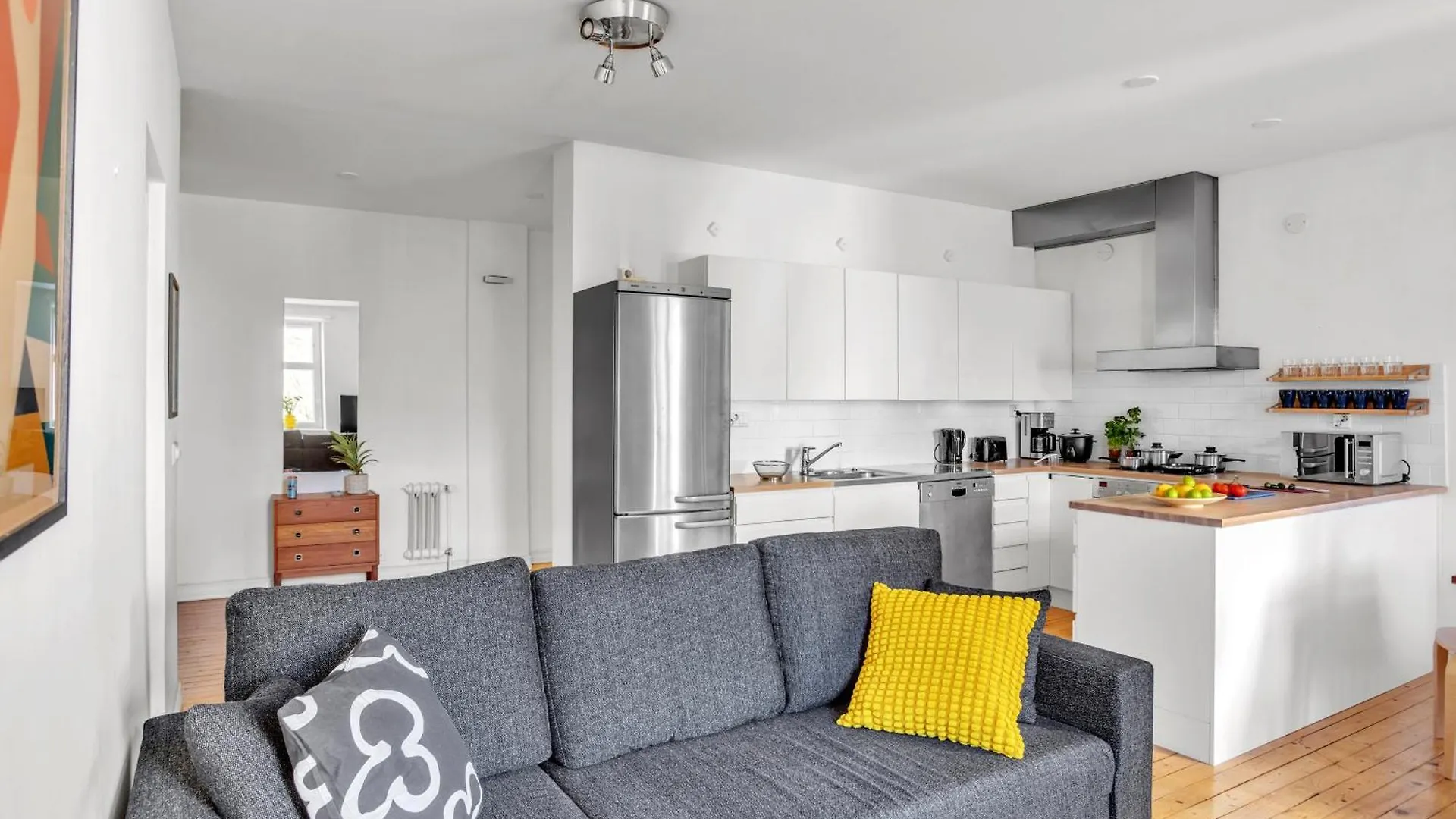 Apartment The Best Area W Free Parking Garage, 200M Tram And Bus Helsinki